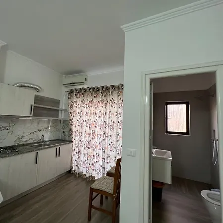Casa de hóspedes Red Rose 3*