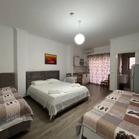 Red Rose Konukevi 4*