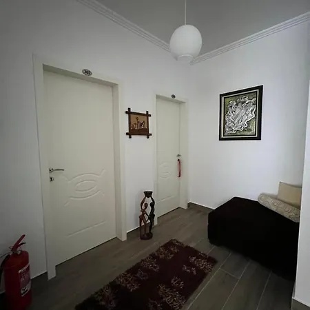 Guest house Red Rose 2*