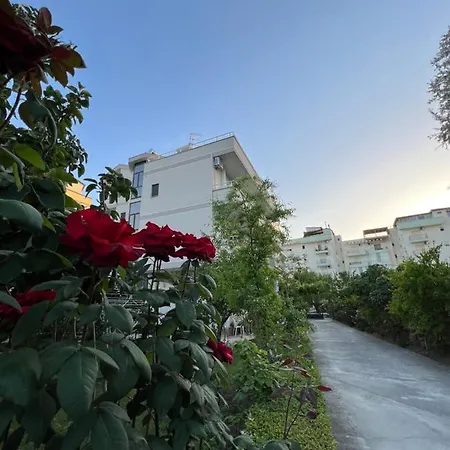 Red Rose Guest house 2*