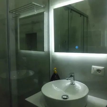 Konukevi Red Rose 4*