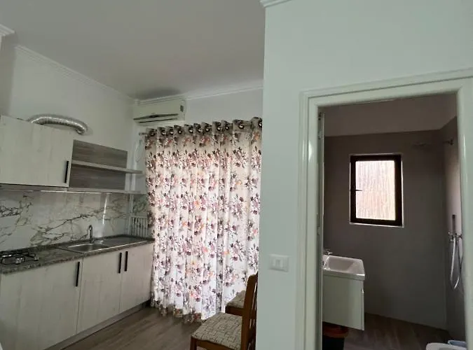 Guest house Red Rose 4*