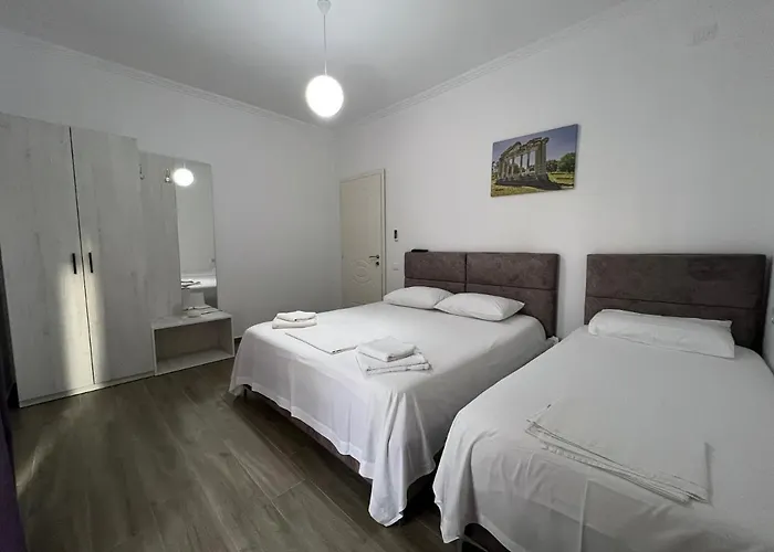 Red Rose Guest house