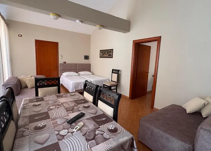 Guest house Red Rose